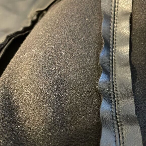 TopShop Faux Leather Skinny Pants 8 - Picture 8 of 8